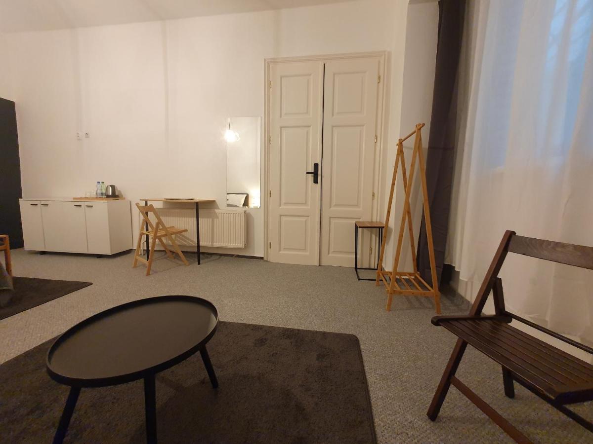 We Stay Apartments Bratislava Eksteriør billede