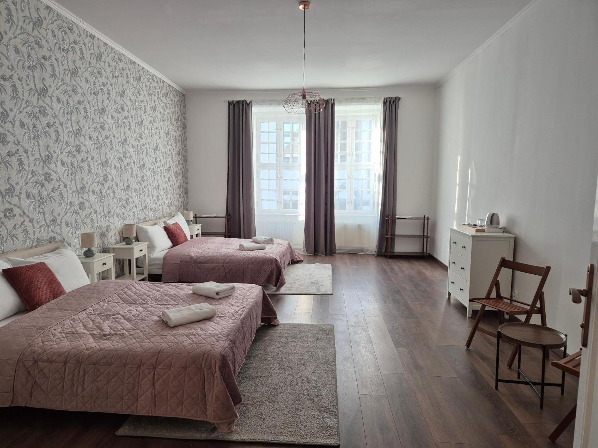 We Stay Apartments Bratislava Eksteriør billede